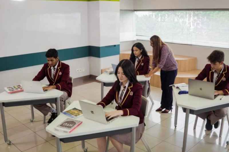 BINUS SCHOOL Surabaya