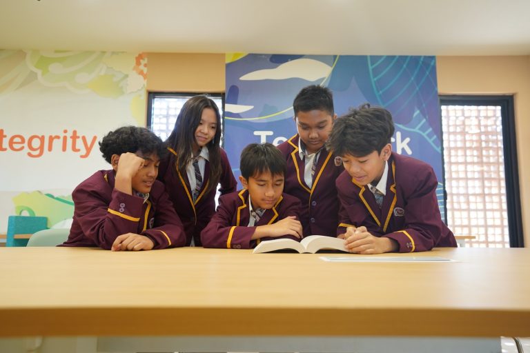 Inspiring Young Minds: BINUSIANS Lead the Conservation Campaign Programme