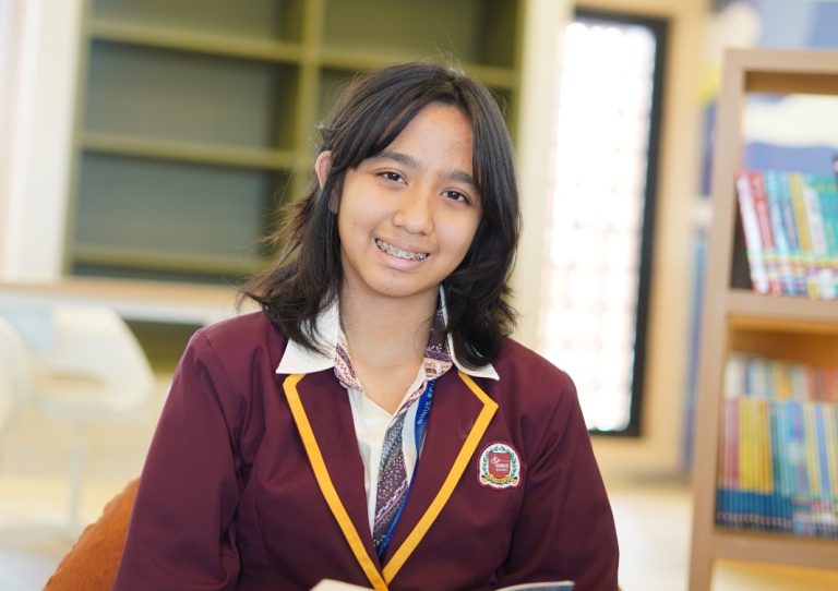 Flying High with Grace: Rena’s Golden Triumph at the Bangkok Gymnastics Invitational