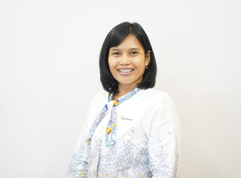 Uly Dame Ria Ambarita – Secondary Subject Teacher (Bahasa Indonesia & PPKN)